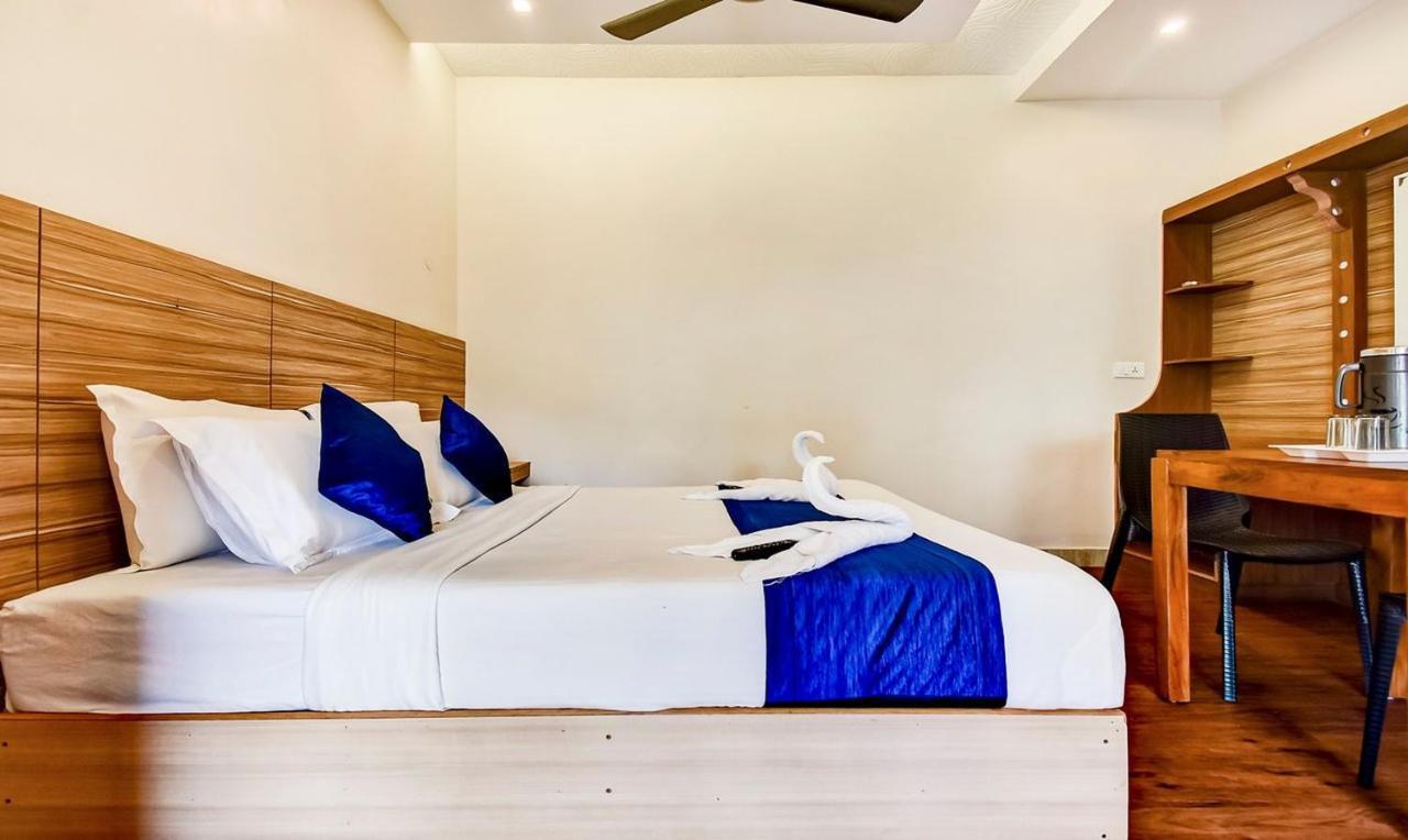 Отель Fabexpress Luminos Dwelling Ikka Nagar Муннар Экстерьер фото
